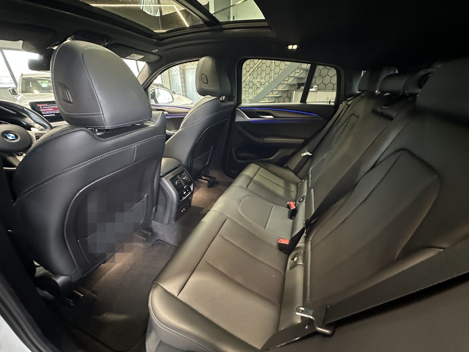 BMW X4  xDrive20i  M- Sport foto 16