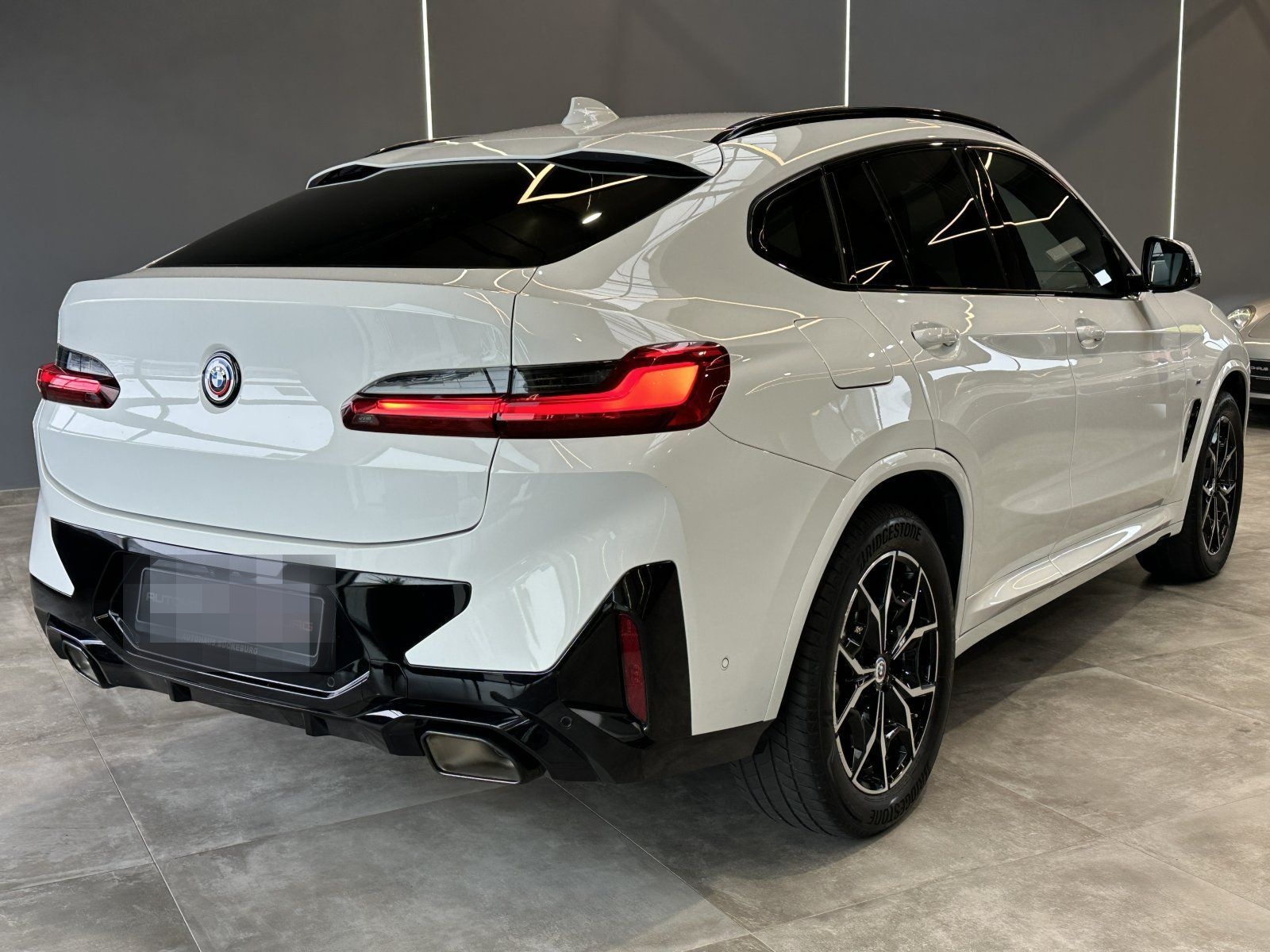 BMW X4  xDrive20i  M- Sport foto 4