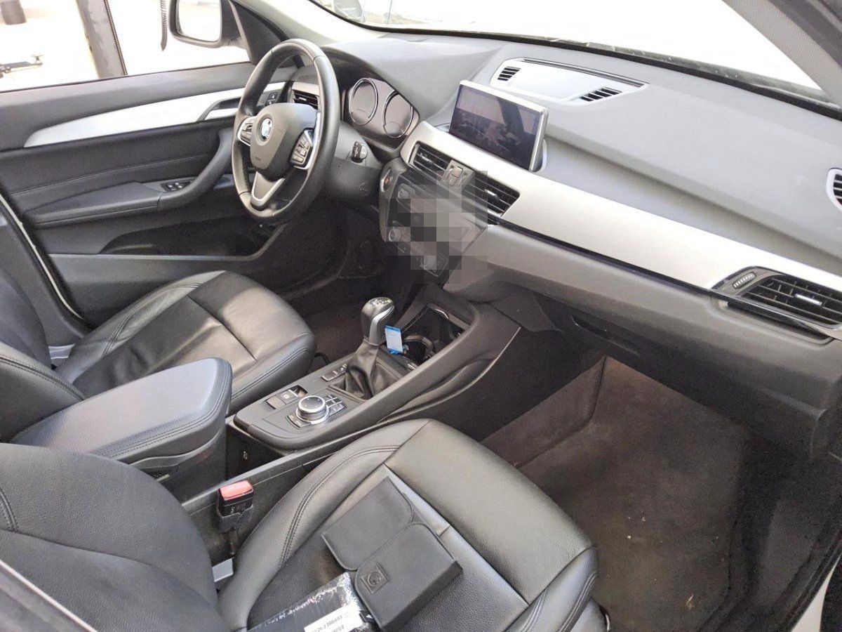 BMW X1 xDrive25e aut,~ LEDER ~ AHK ~ LED foto 3