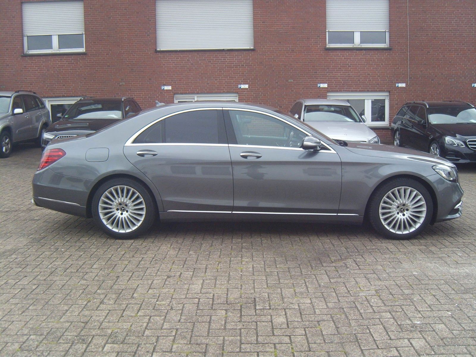 Mercedes-Benz S350d+M.LED+Abstandtemp.+AHK+Soft Close+Memory+ foto 4