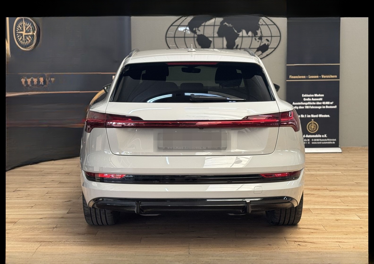 Audi e-tron 55 QU.S-Line Kamera/21/Side&Lane/ACC/Navi foto 11