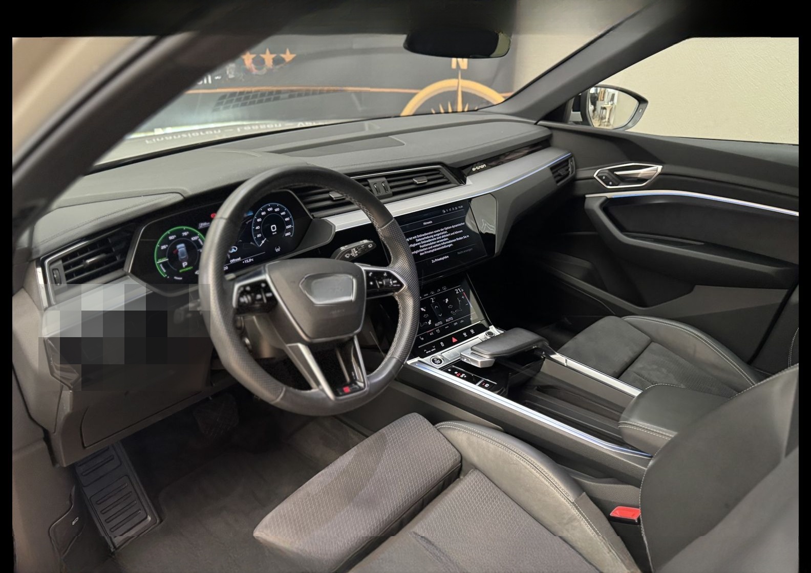 Audi e-tron 55 QU.S-Line Kamera/21/Side&Lane/ACC/Navi foto 16