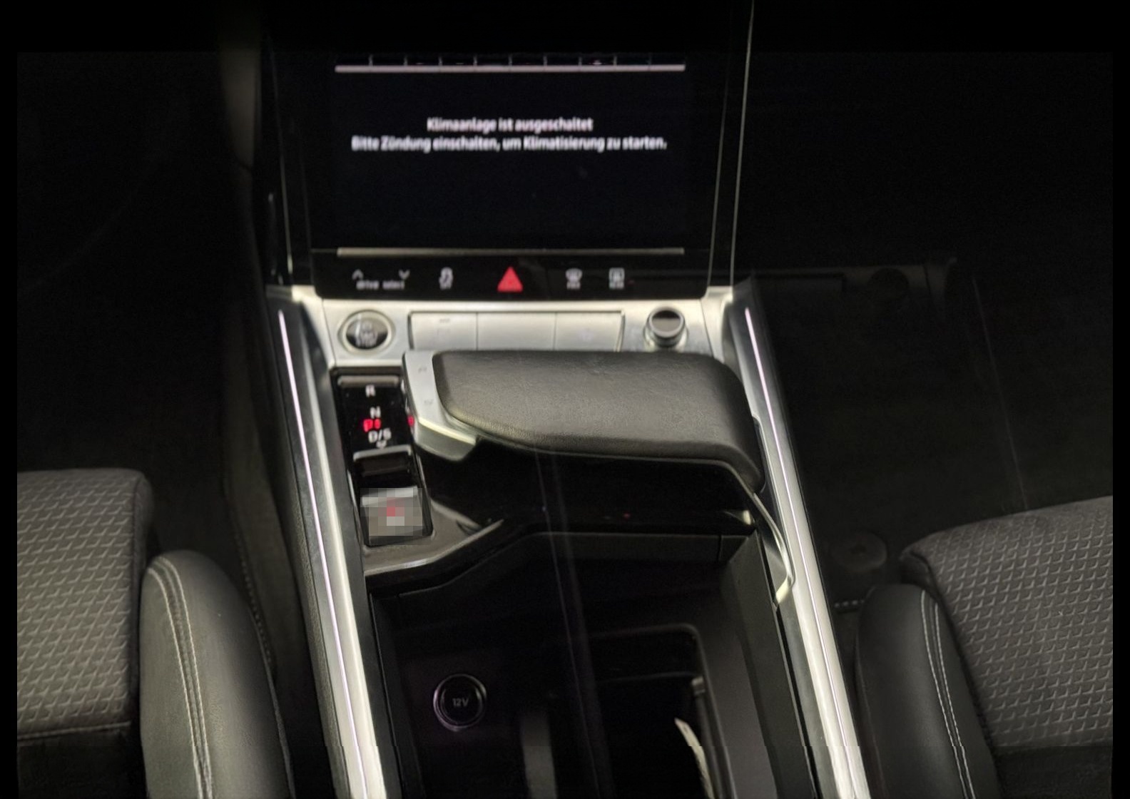 Audi e-tron 55 QU.S-Line Kamera/21/Side&Lane/ACC/Navi foto 22