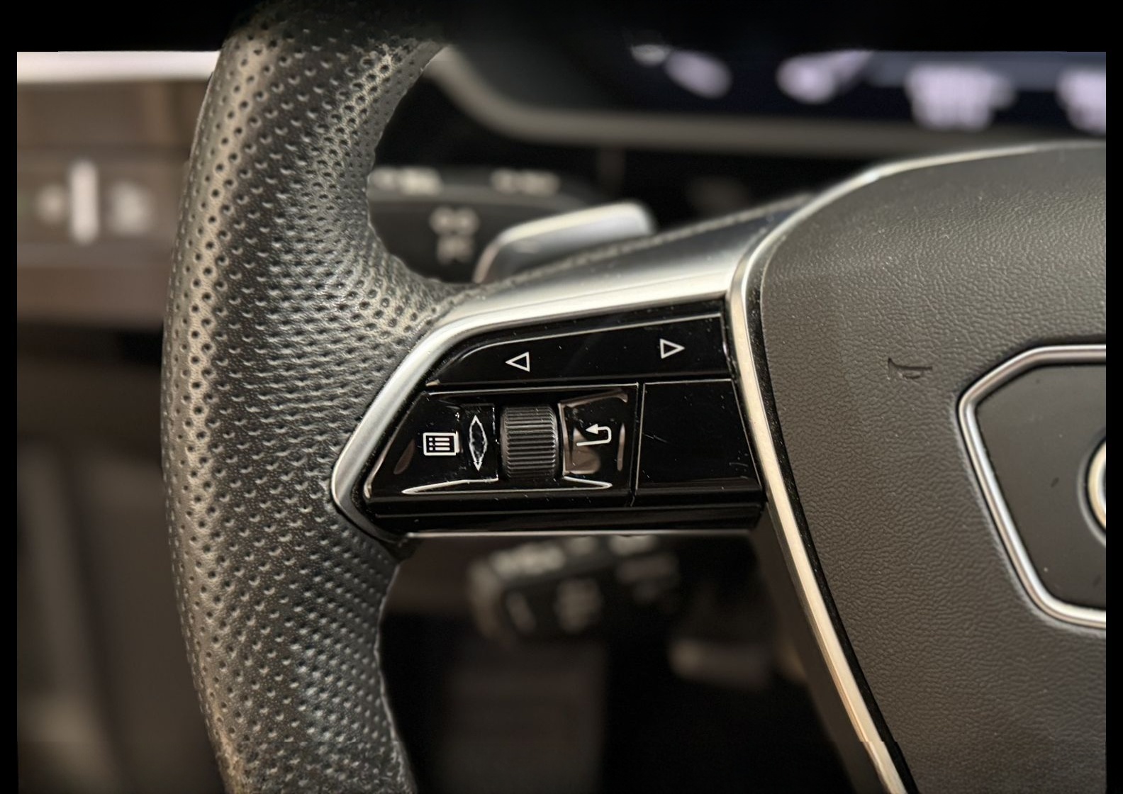 Audi e-tron 55 QU.S-Line Kamera/21/Side&Lane/ACC/Navi foto 23