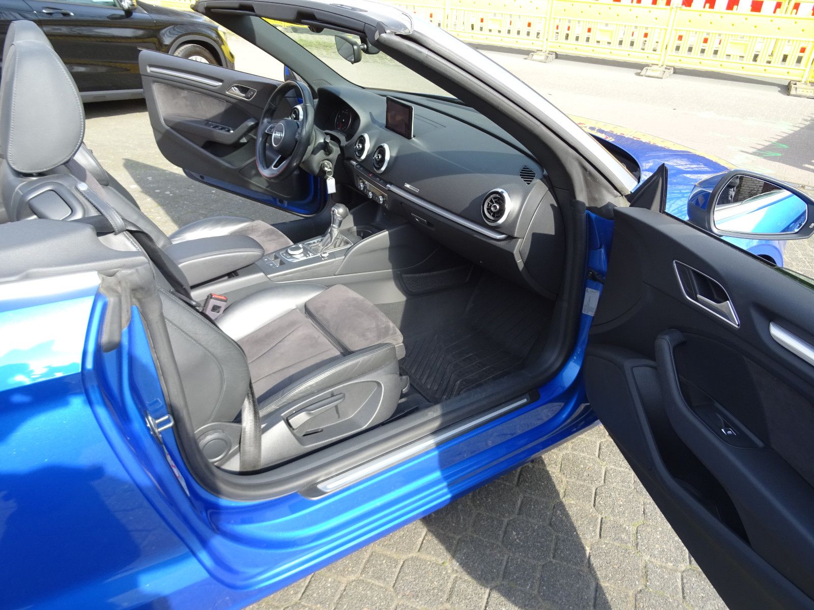 Audi A3 TDI Cabriolet S-tronic  "Sport"  STANDHEIZUNG foto 5