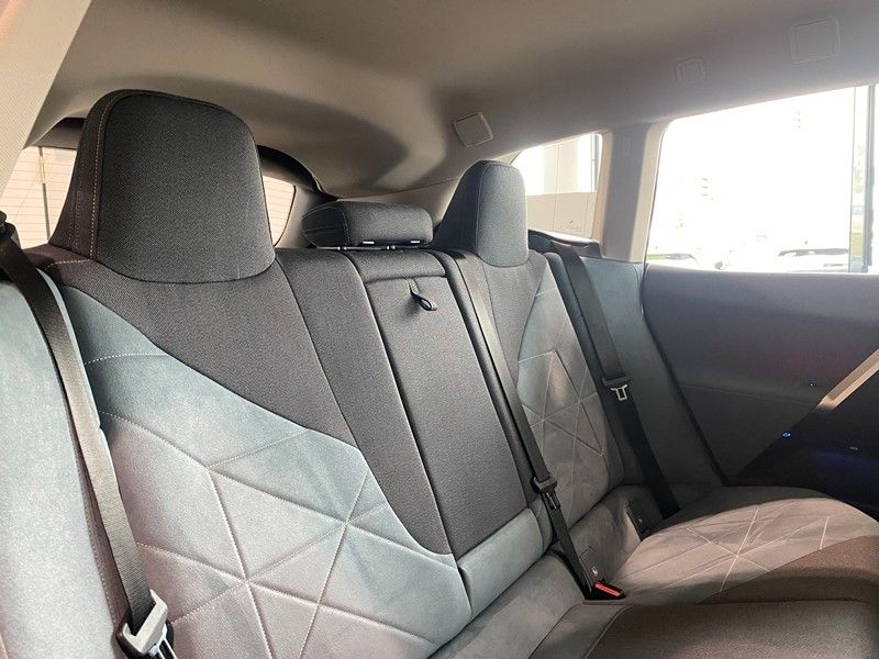 BMW iX xDrive40 Sportpaket Loft CockpitProf ACC H&K foto 25