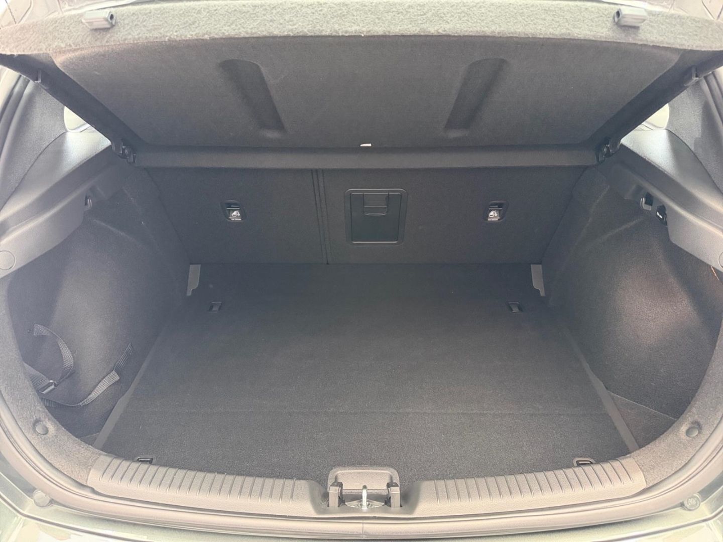 Hyundai i30 1.5 Trend 48V DCT Aut. *NAVIPAKET*AUT* foto 12