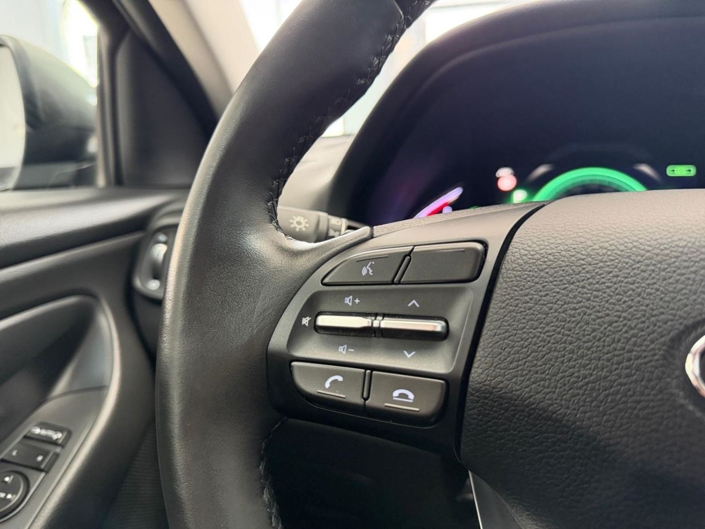 Hyundai i30 1.5 Trend 48V DCT Aut. *NAVIPAKET*AUT* foto 17