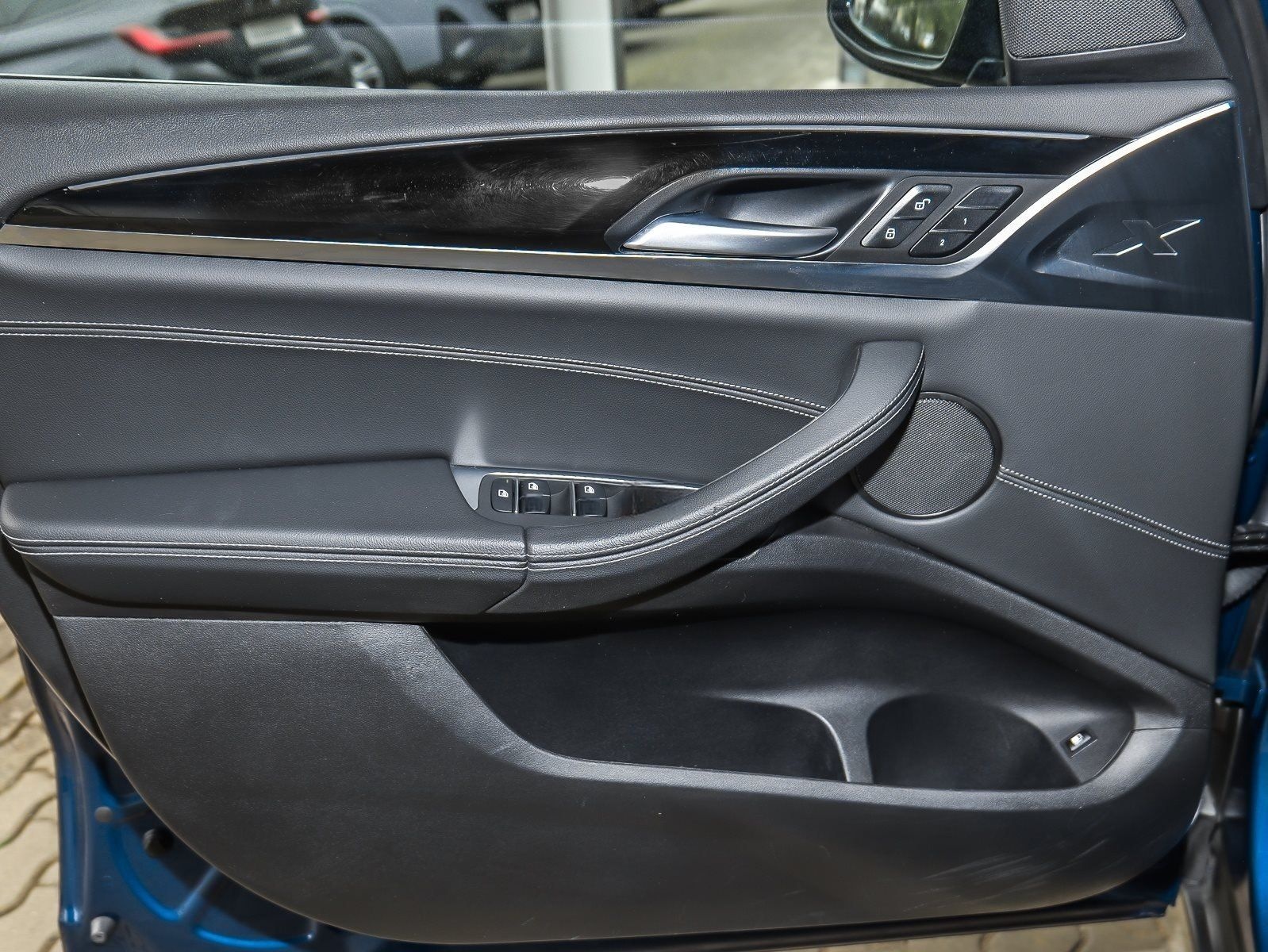 BMW X3 xDrive30e HuD HiFi DA PA+ Amb. Licht foto 19