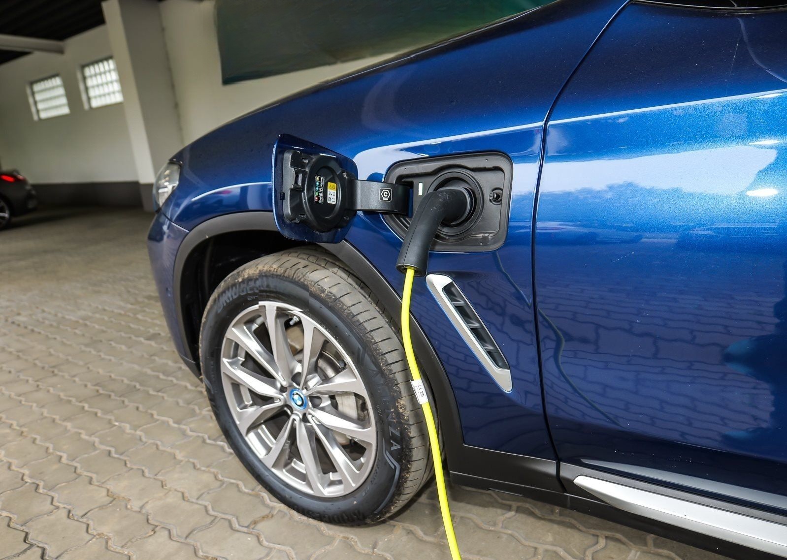 BMW X3 xDrive30e HuD HiFi DA PA+ Amb. Licht foto 21