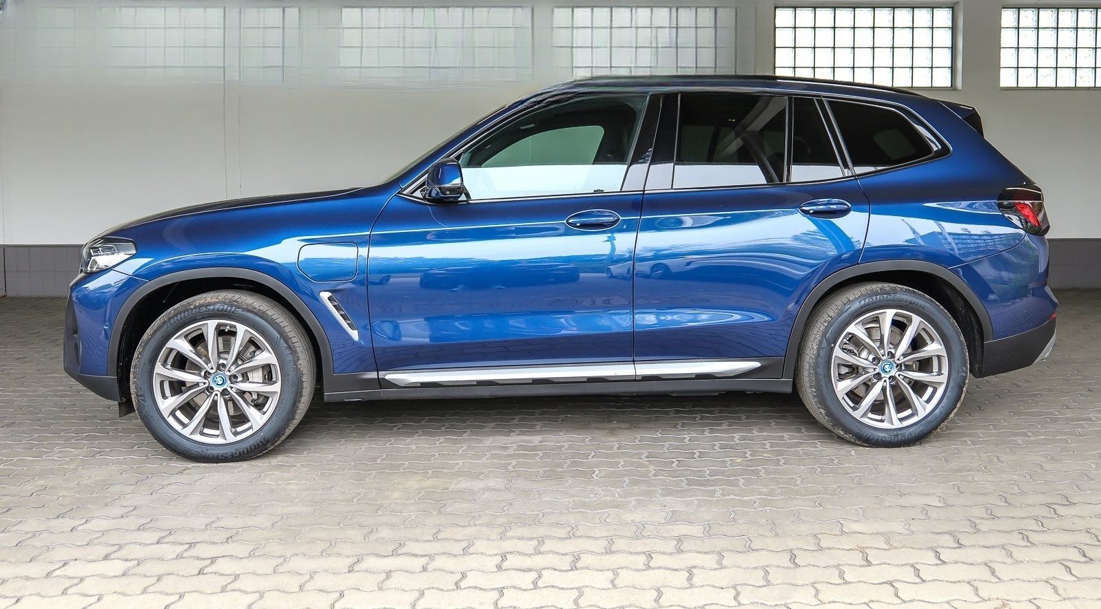 BMW X3 xDrive30e HuD HiFi DA PA+ Amb. Licht foto 9