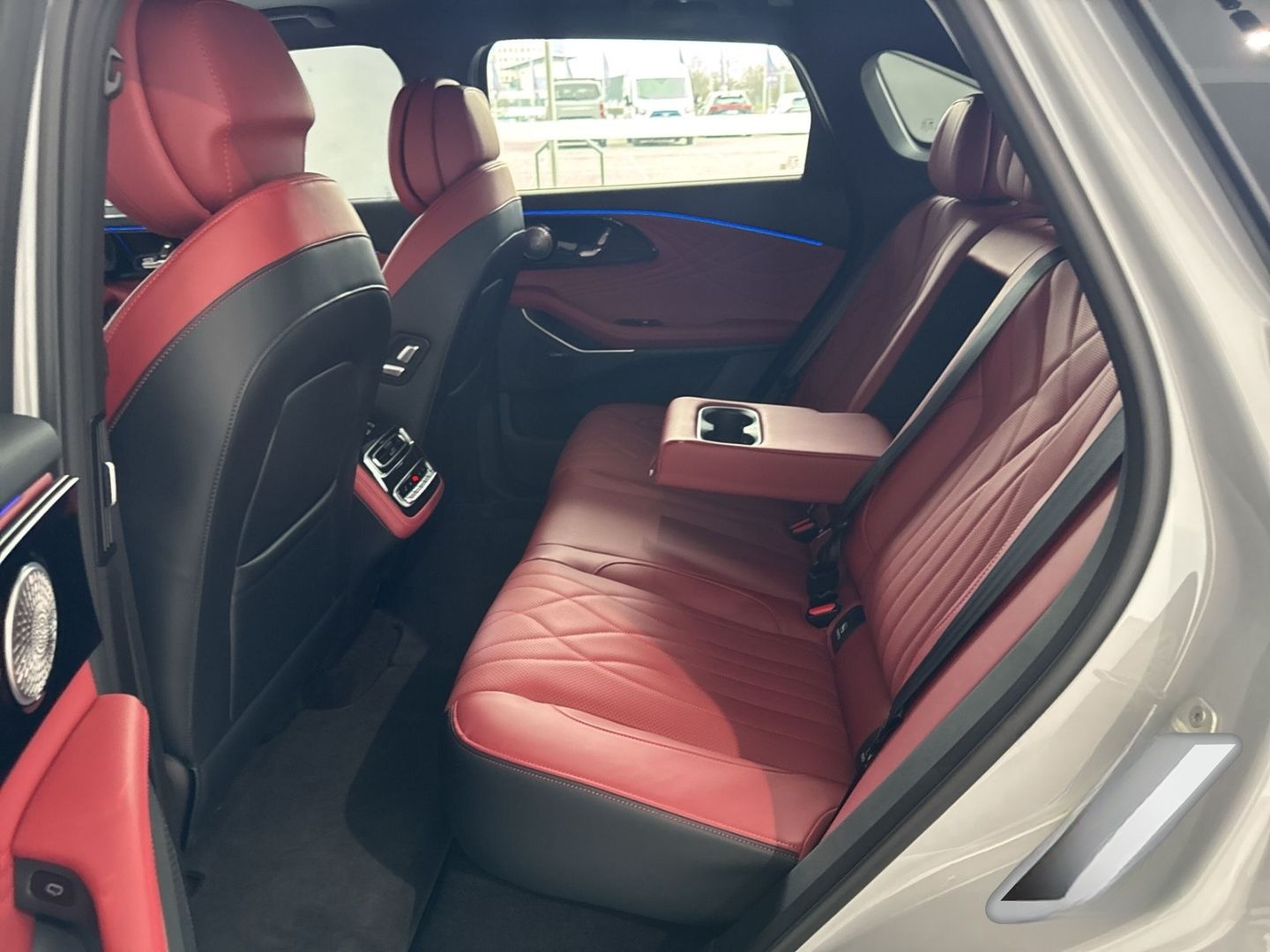 OMODA 9 Omoda 09 PHEV SUPER-HYBRID PREMIUM-SUV 4X4 PAN foto 13