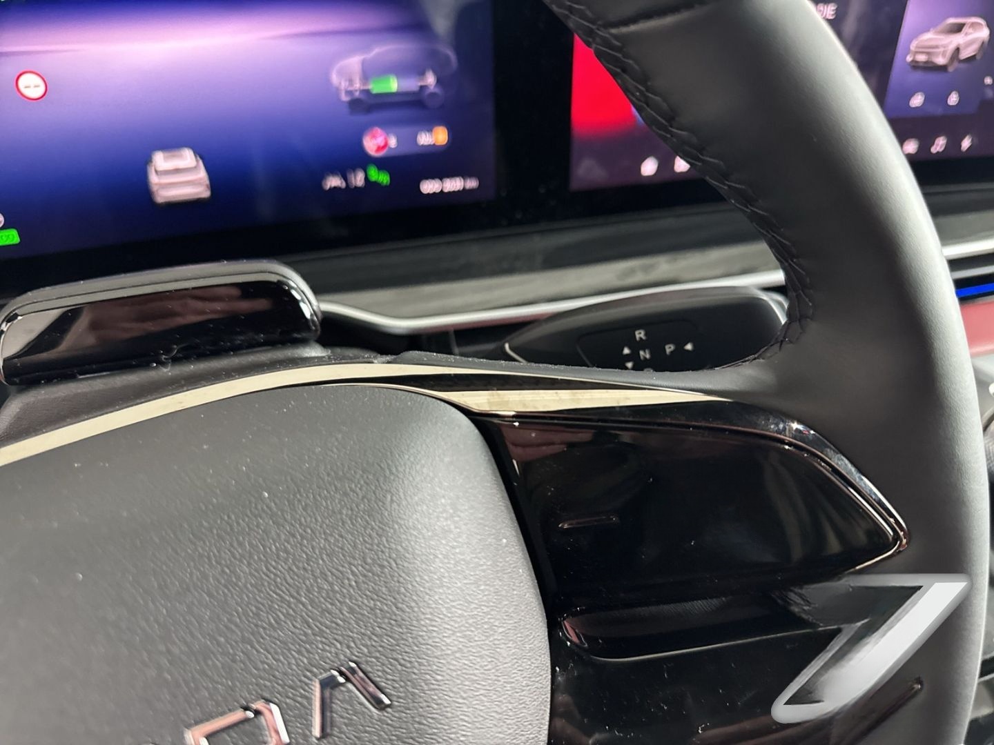 OMODA 9 Omoda 09 PHEV SUPER-HYBRID PREMIUM-SUV 4X4 PAN foto 18