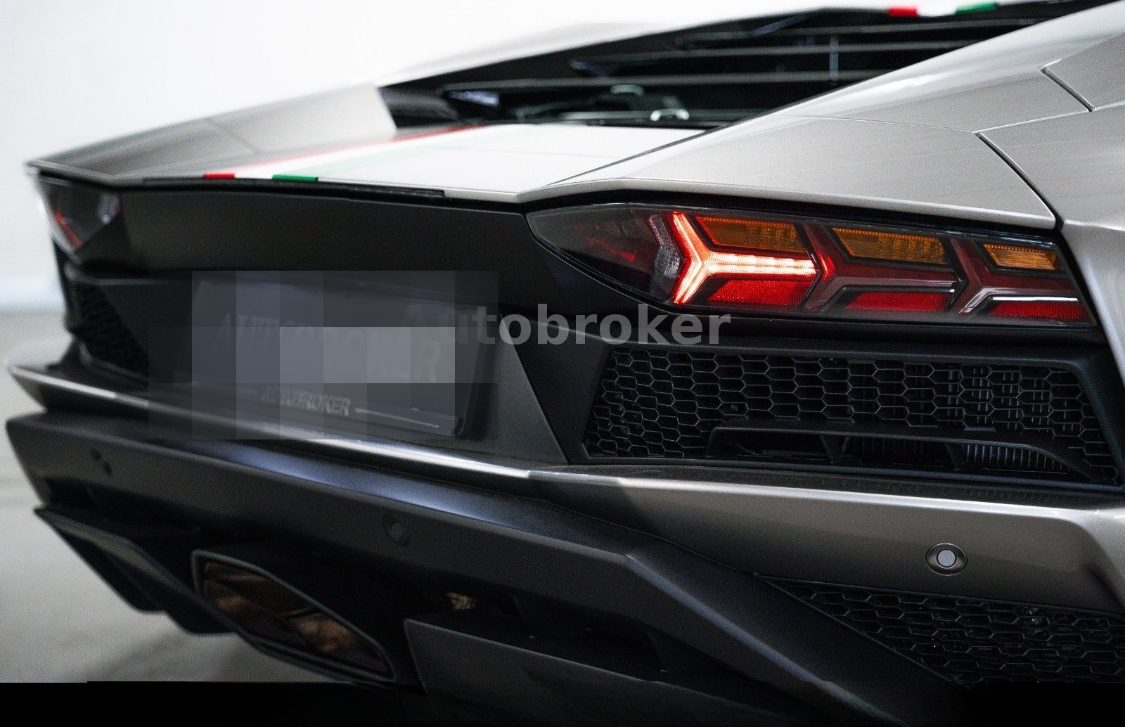 Lamborghini Aventador S Top Zustand Garantie bis 03/27 foto 14