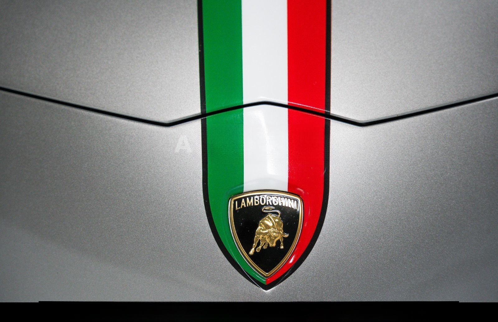 Lamborghini Aventador S Top Zustand Garantie bis 03/27 foto 18