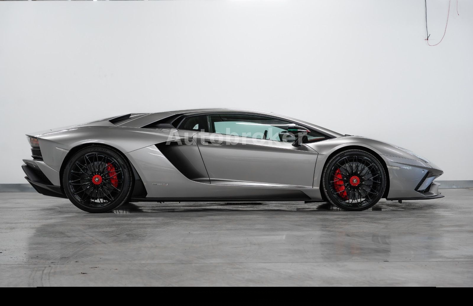Lamborghini Aventador S Top Zustand Garantie bis 03/27 foto 4