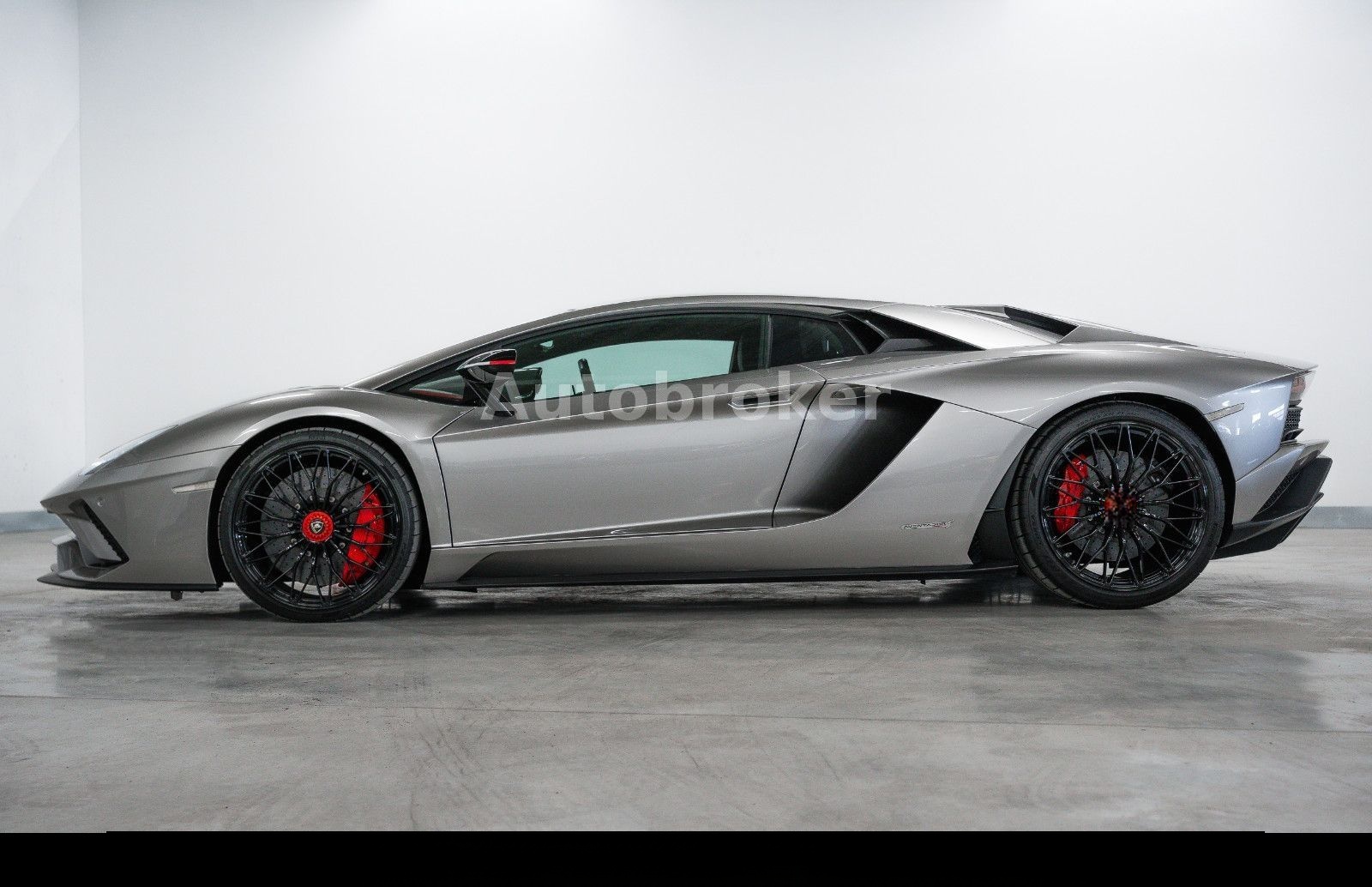 Lamborghini Aventador S Top Zustand Garantie bis 03/27 foto 8
