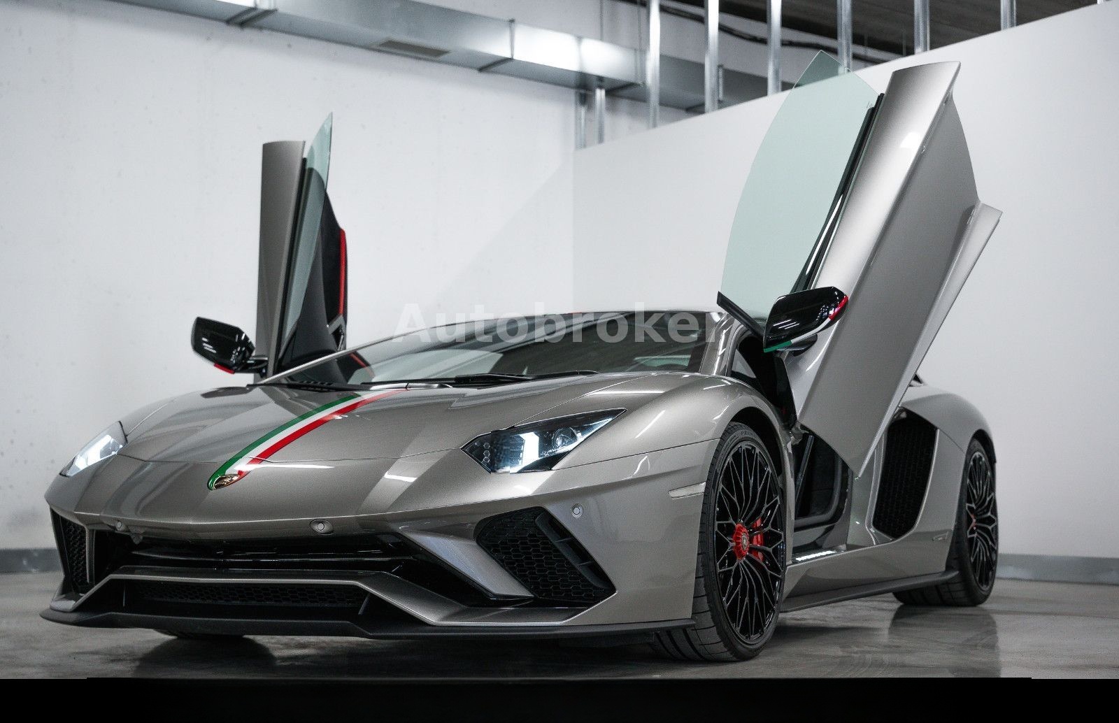 Lamborghini Aventador S Top Zustand Garantie bis 03/27 foto 9