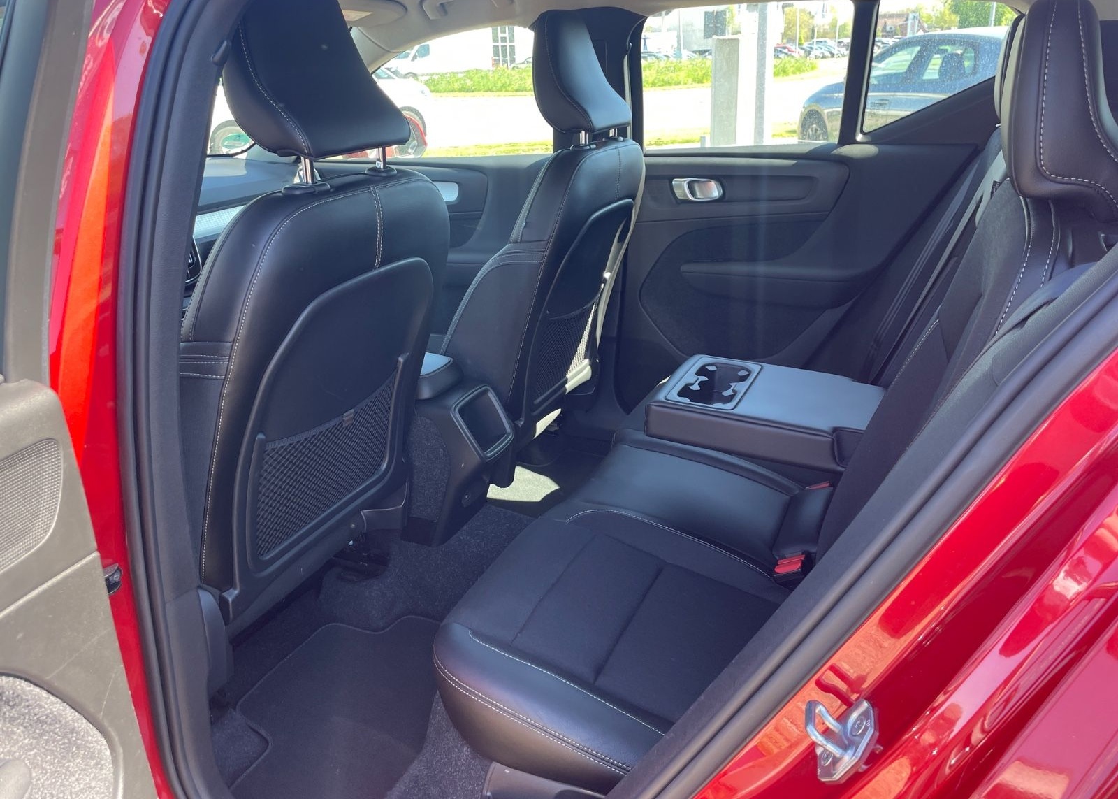 Volvo XC 40 XC40 Momentum 2WD foto 6