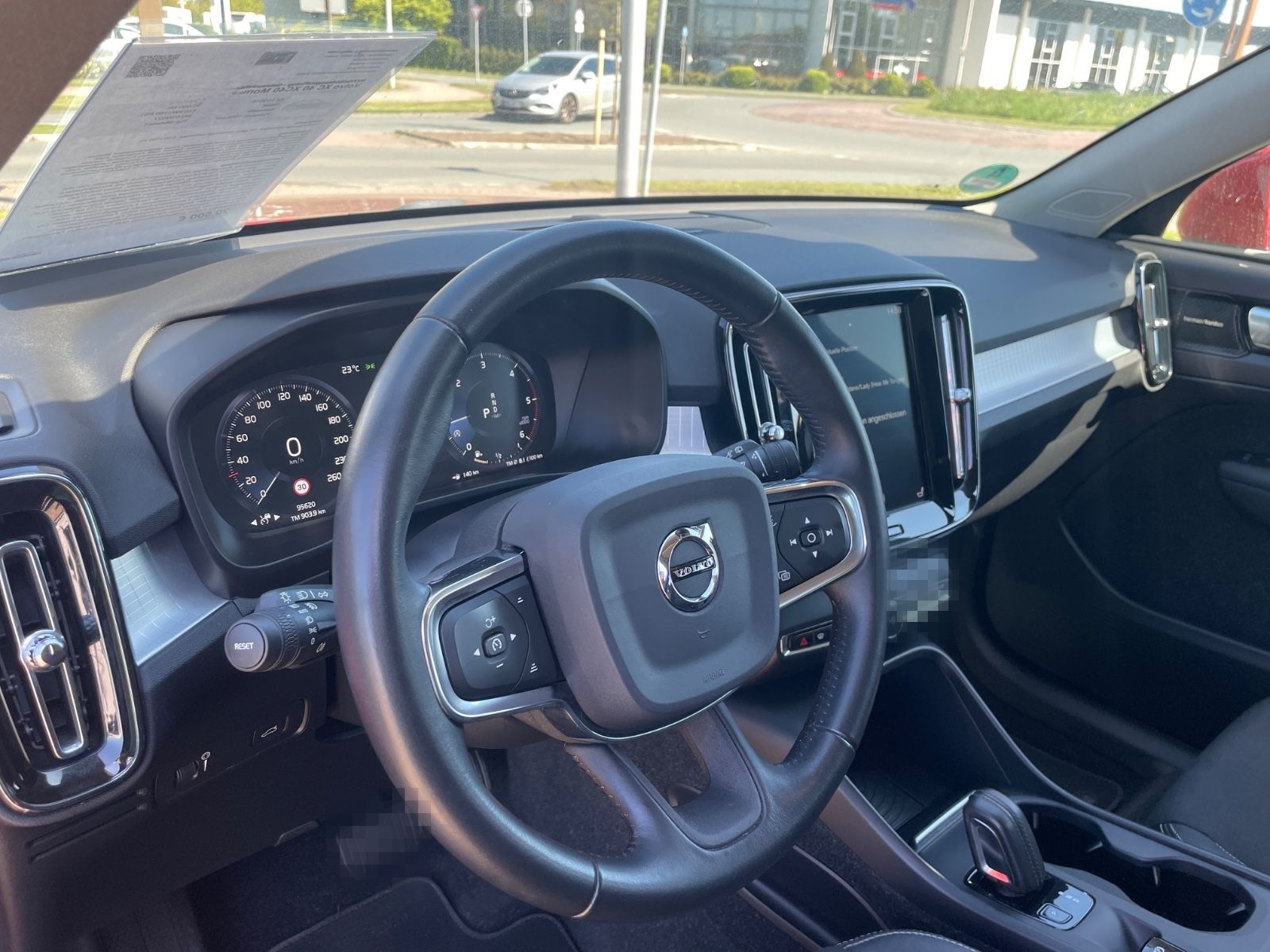 Volvo XC 40 XC40 Momentum 2WD foto 9