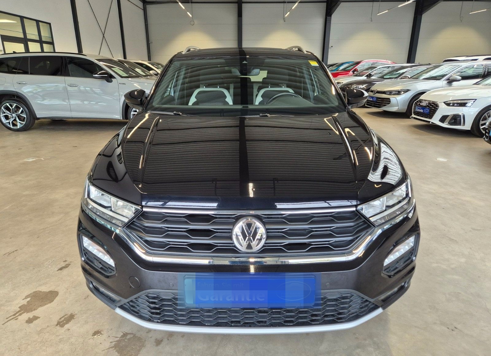 Volkswagen T-ROC 1.5 TSI SPORT SITZHZ PDC CAMERA PANO ACC foto 2