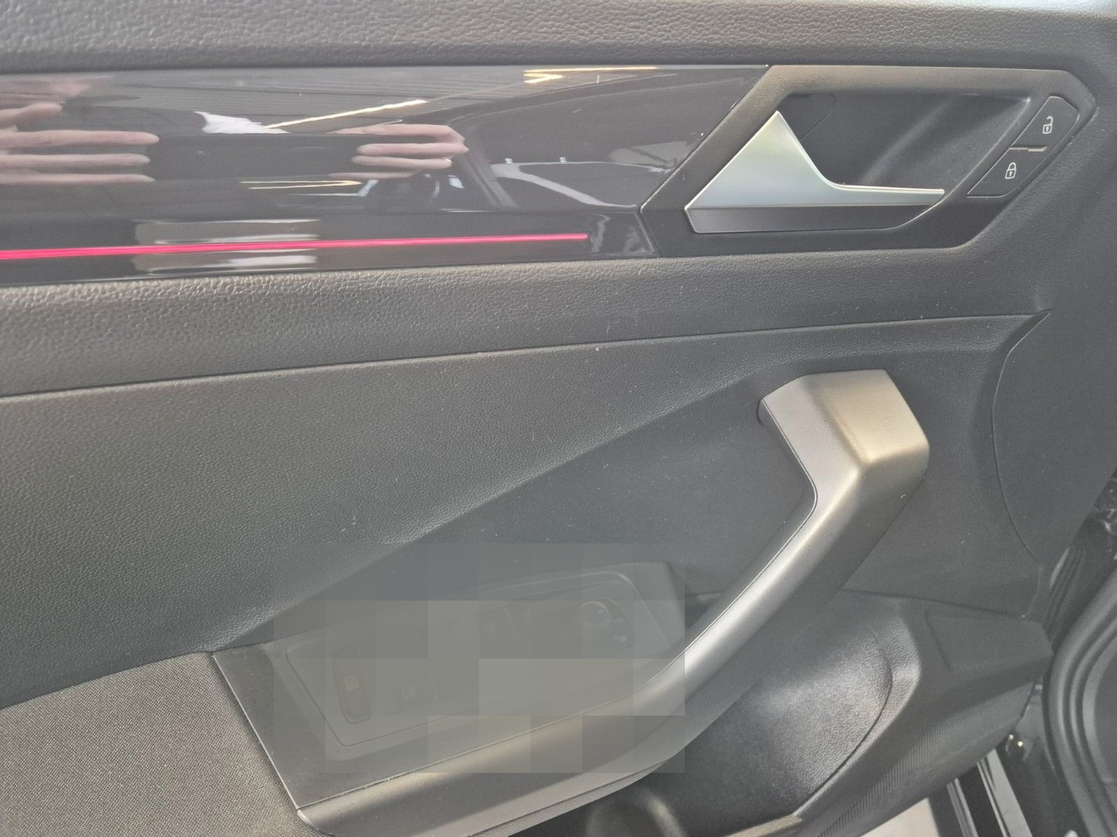 Volkswagen T-ROC 1.5 TSI SPORT SITZHZ PDC CAMERA PANO ACC foto 17