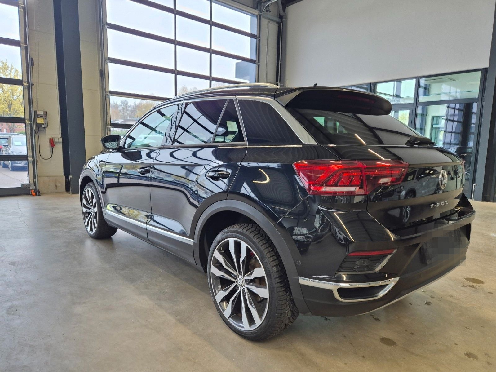 Volkswagen T-ROC 1.5 TSI SPORT SITZHZ PDC CAMERA PANO ACC foto 7