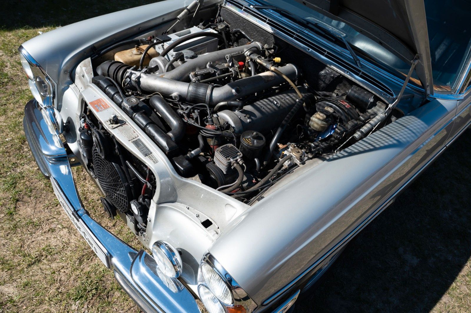 Mercedes-Benz 300 SEL 6,9 foto 14