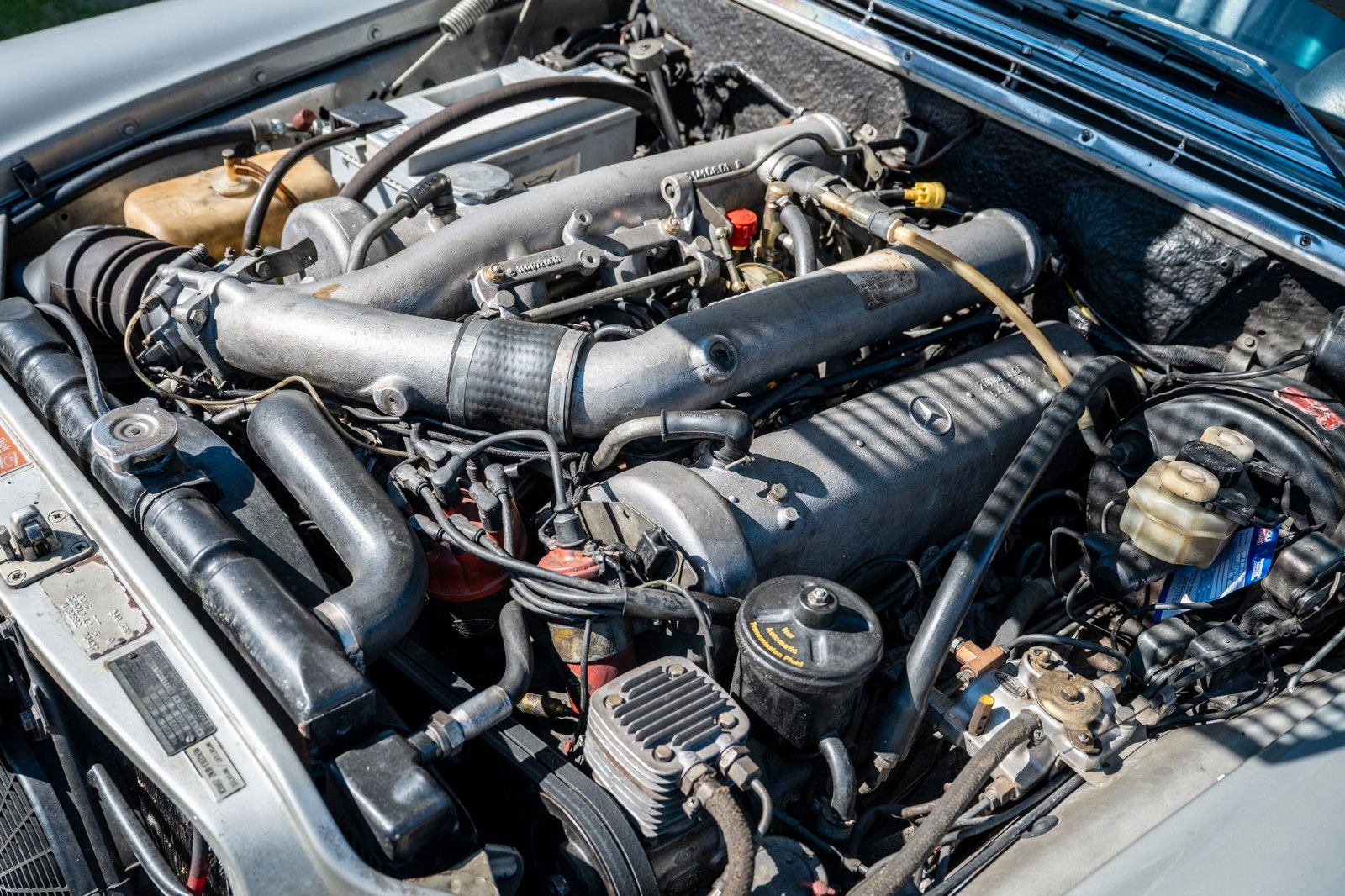 Mercedes-Benz 300 SEL 6,9 foto 15