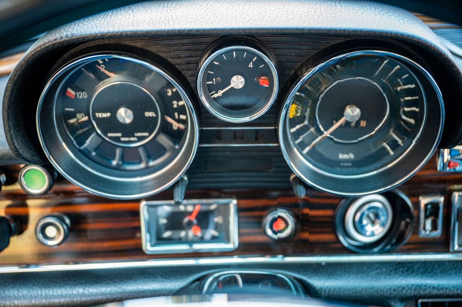 Mercedes-Benz 300 SEL 6,9 foto 17