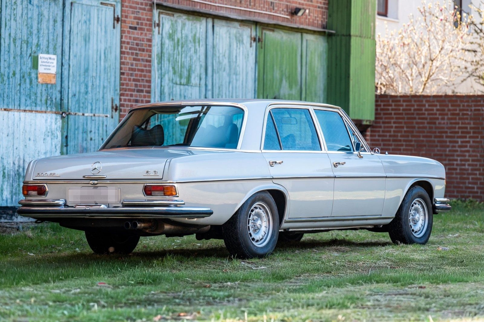 Mercedes-Benz 300 SEL 6,9 foto 3