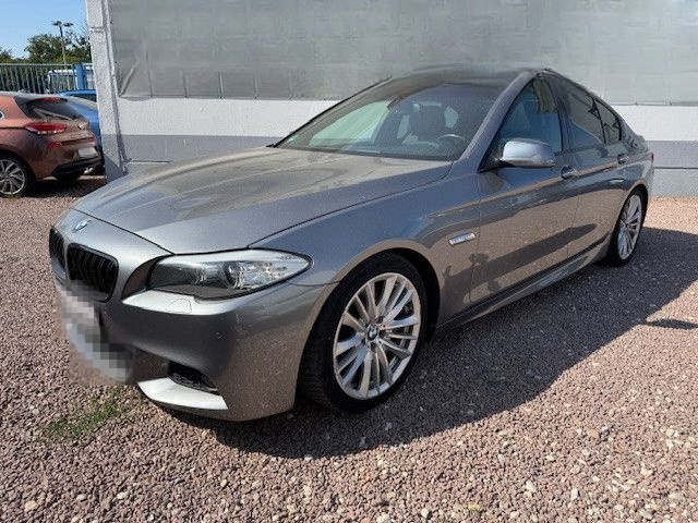 BMW 550i*M-Paket*Leder*Navi*Bi-Xenon*Kamera* foto 2