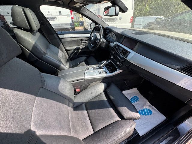 BMW 550i*M-Paket*Leder*Navi*Bi-Xenon*Kamera* foto 15