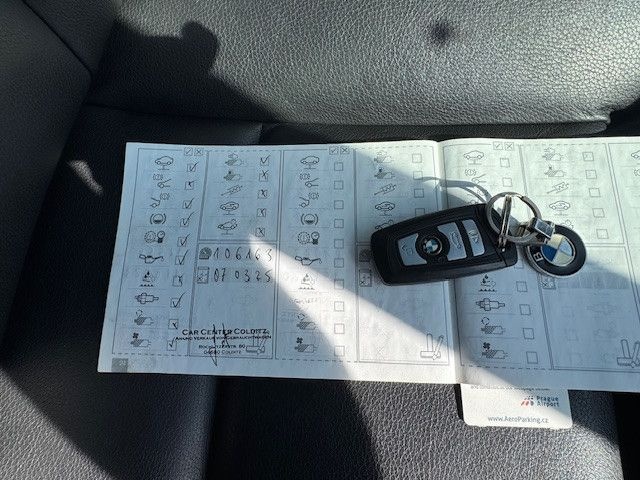 BMW 550i*M-Paket*Leder*Navi*Bi-Xenon*Kamera* foto 18