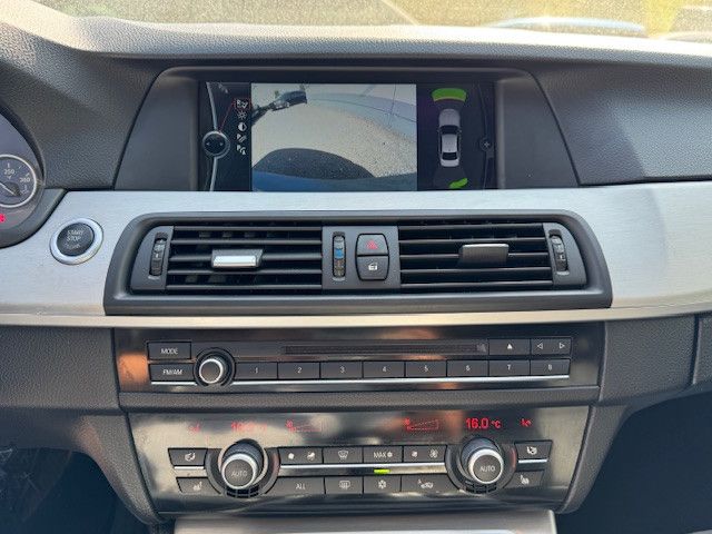 BMW 550i*M-Paket*Leder*Navi*Bi-Xenon*Kamera* foto 19