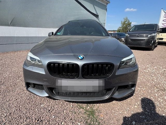 BMW 550i*M-Paket*Leder*Navi*Bi-Xenon*Kamera* foto 3