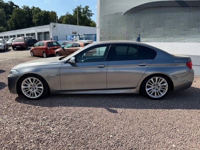 BMW 550i*M-Paket*Leder*Navi*Bi-Xenon*Kamera* foto 8