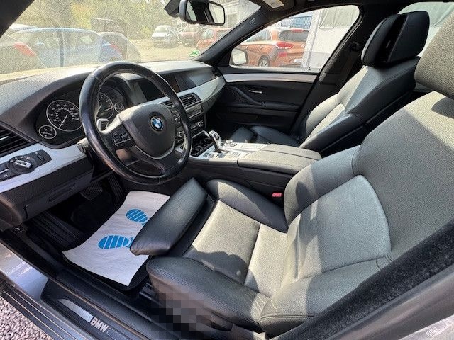 BMW 550i*M-Paket*Leder*Navi*Bi-Xenon*Kamera* foto 10