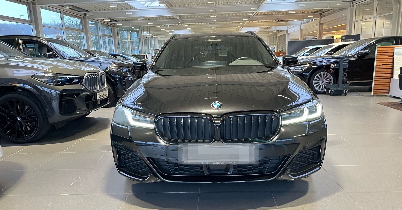 BMW 530i xDrive Touring M Sportpaket Pro AHK/Standhz foto 2