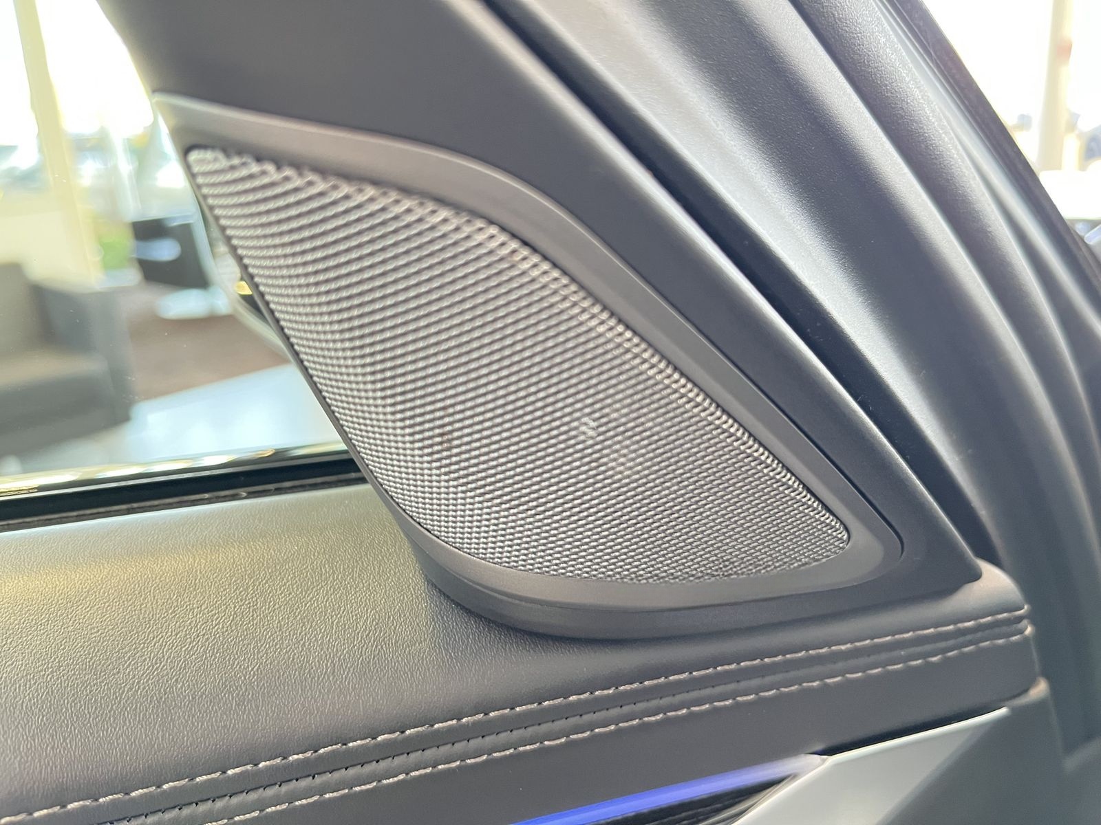 BMW 750d xDrive Limousine Standhzg./Massage/HuD/Lase foto 17