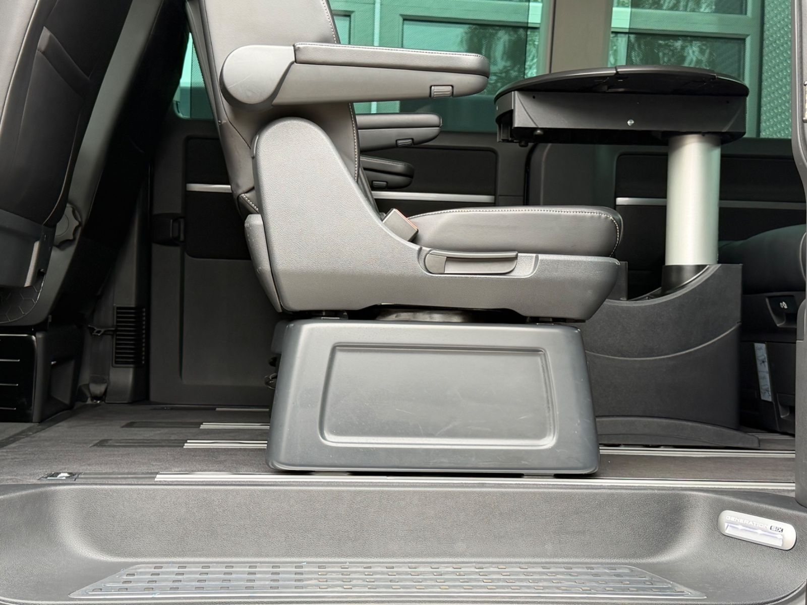 Volkswagen T6 MULTIVAN 4M DSG*GENERATION SIX*ACC*KAM*LEDER* foto 18