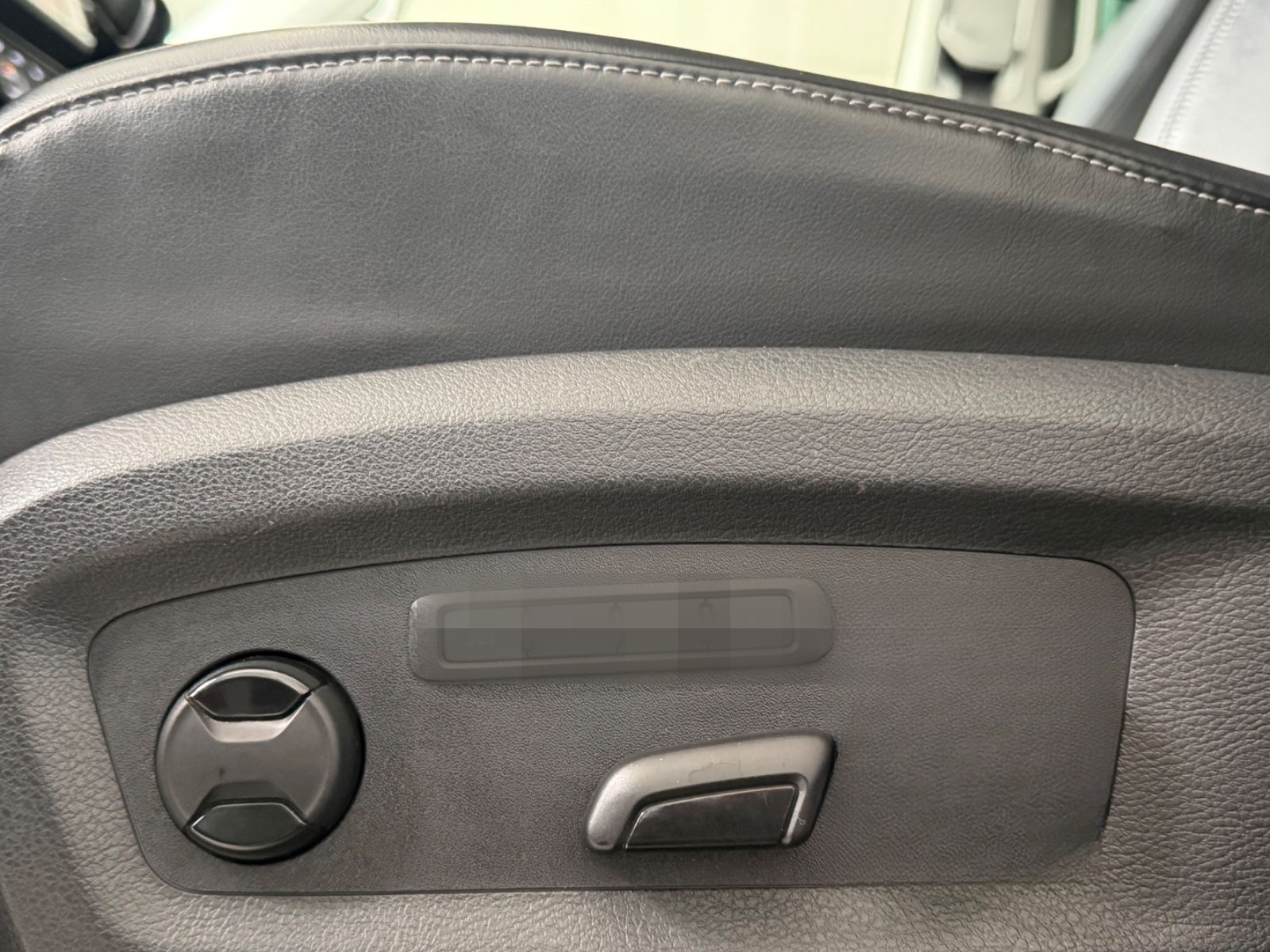 Volkswagen T6 MULTIVAN 4M DSG*GENERATION SIX*ACC*KAM*LEDER* foto 22