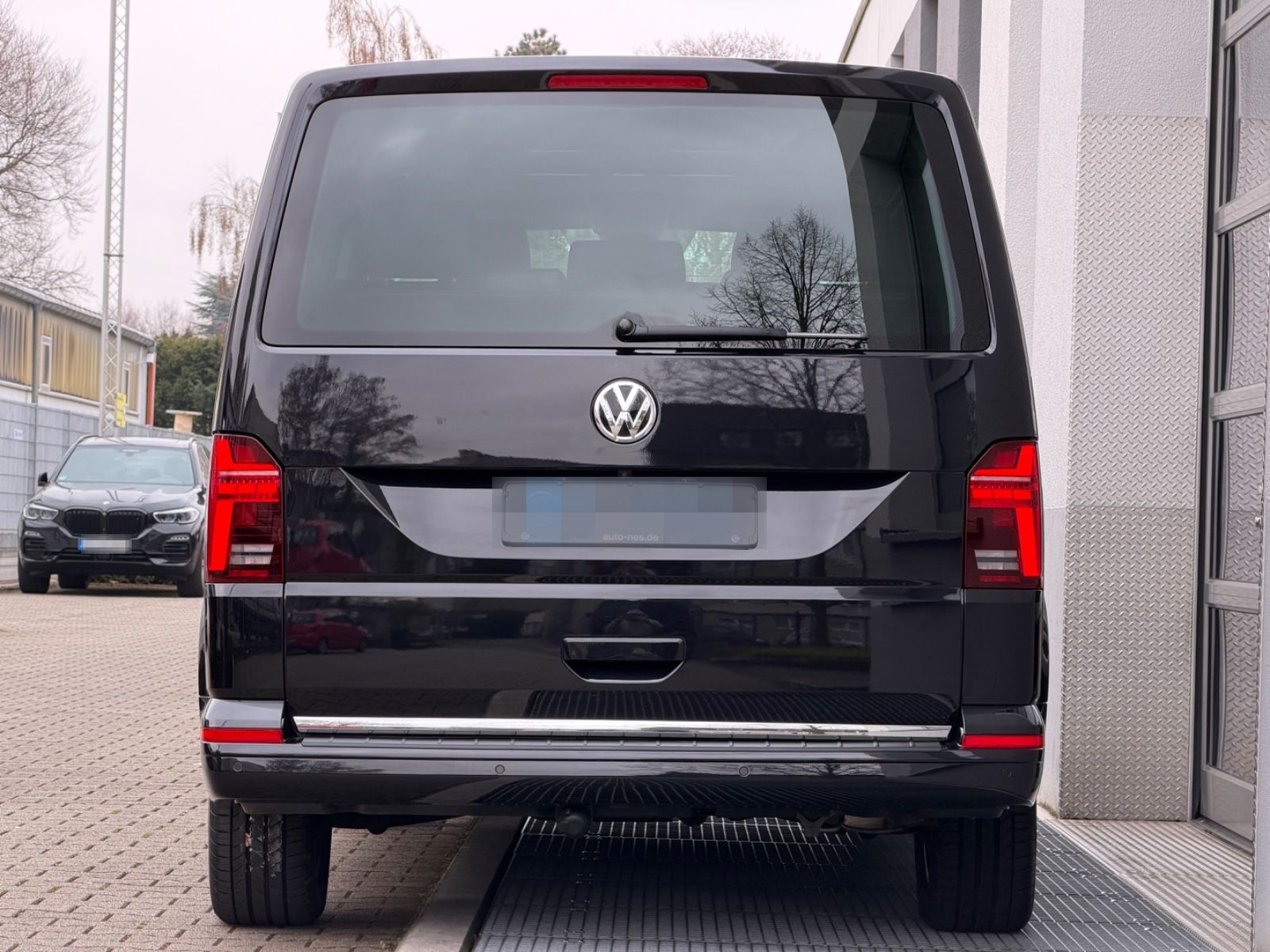 Volkswagen T6 MULTIVAN 4M DSG*GENERATION SIX*ACC*KAM*LEDER* foto 6