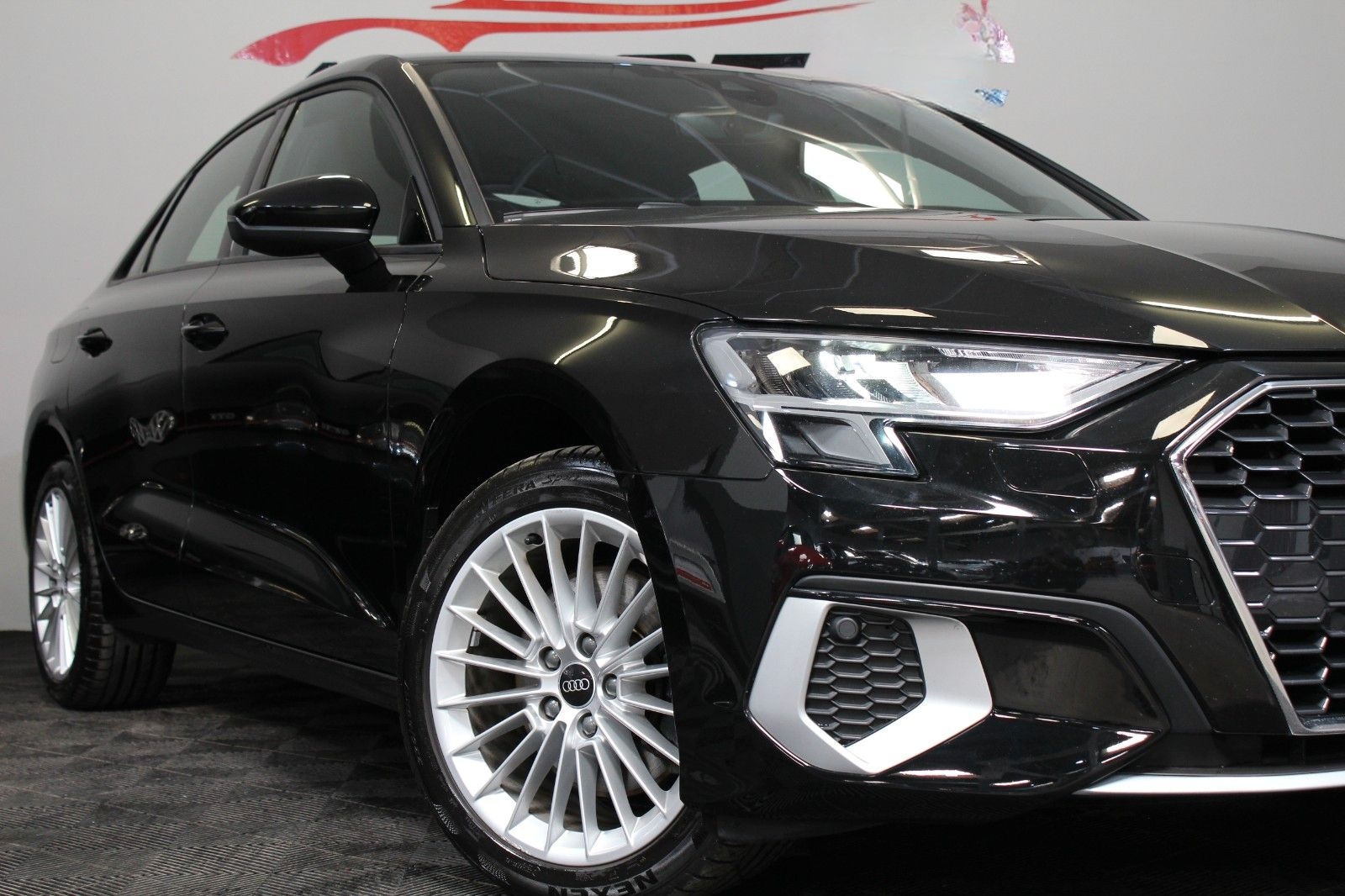 Audi A3 Limousine 30 TFSI*Advanced*S-tronic*LED*Navi* foto 2