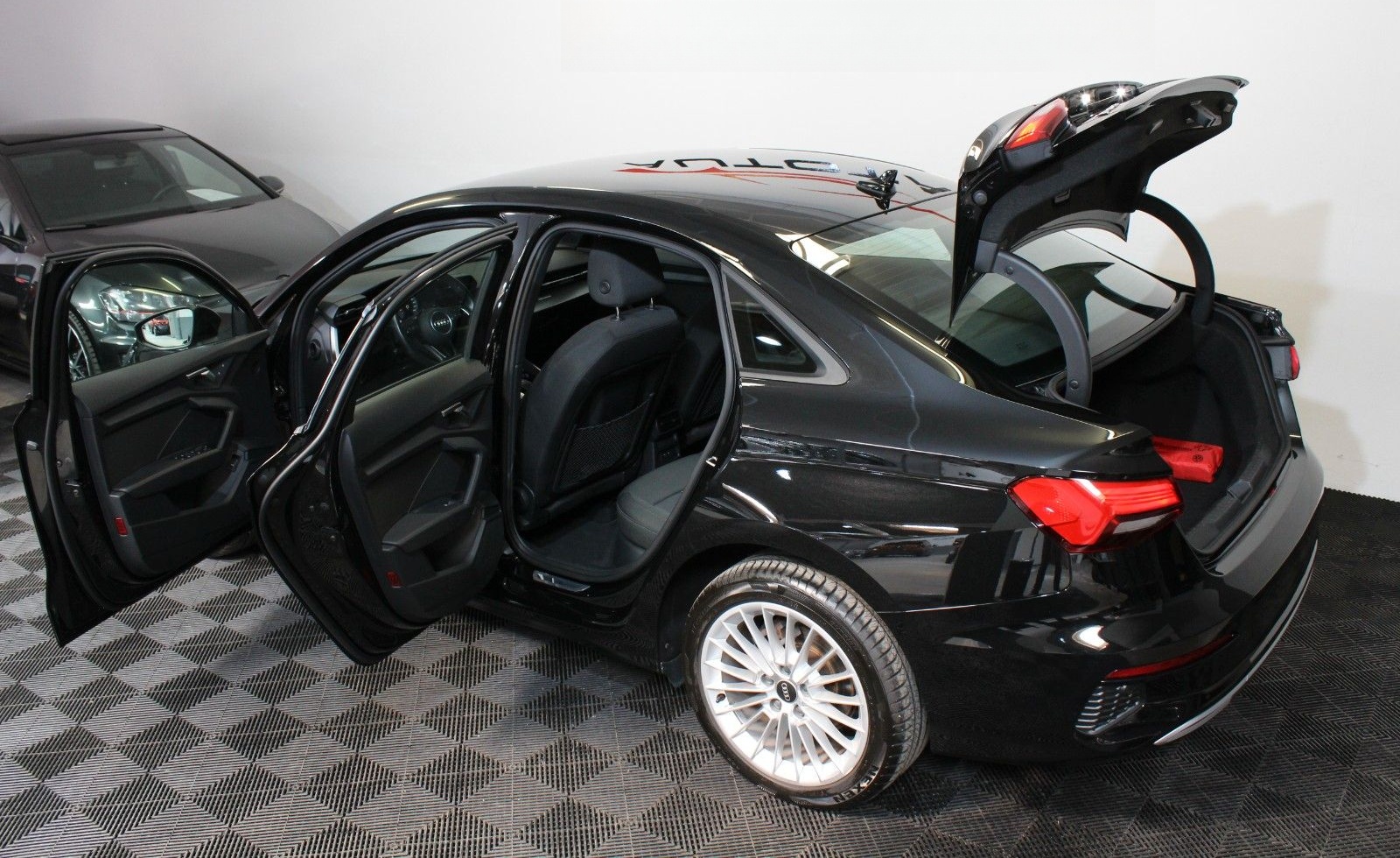 Audi A3 Limousine 30 TFSI*Advanced*S-tronic*LED*Navi* foto 15