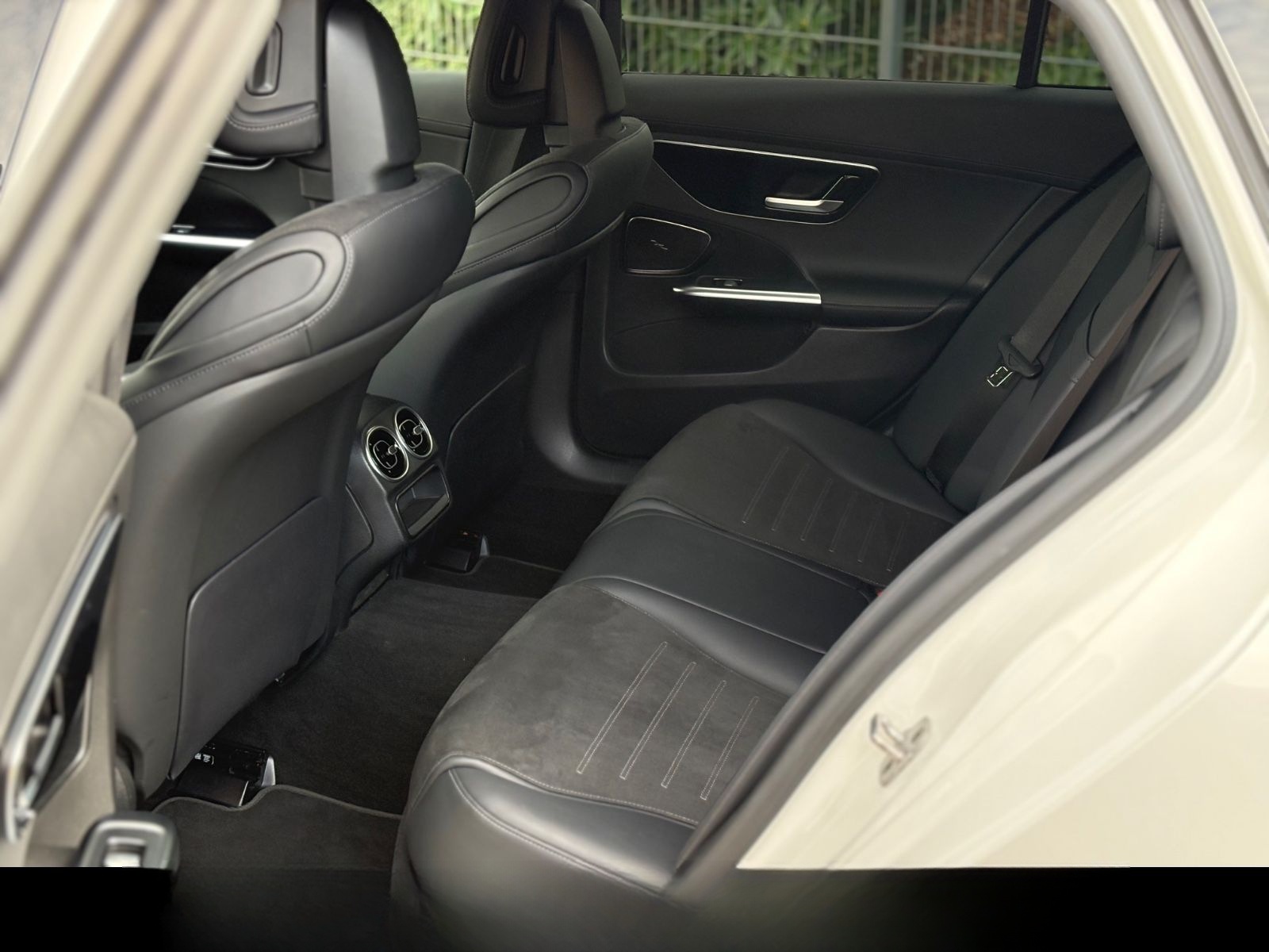 Mercedes-Benz C 220 d T-Modell AMG 4Matic+AHK+STANDH+ACC foto 22