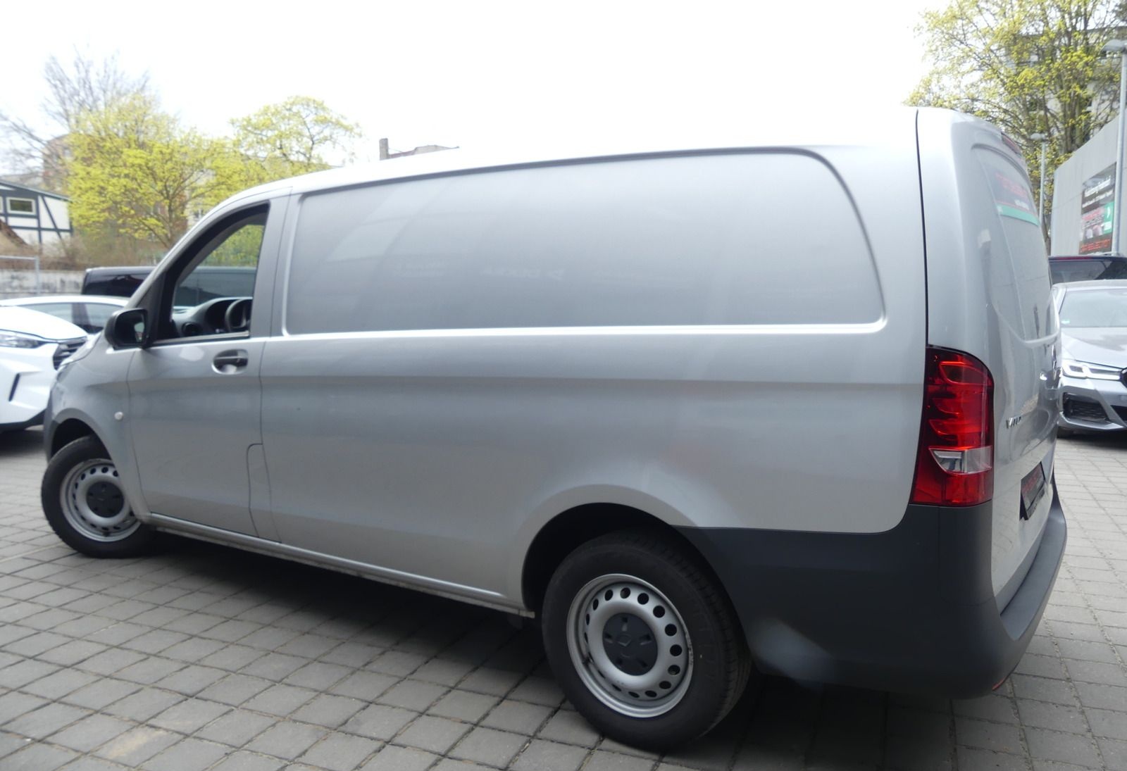 Mercedes-Benz Vito Kasten 110 CDI FWD lang WÜRTH/SCHRÄNKE/KAM foto 3