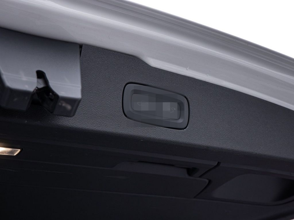 Volvo V60 D4 AWD Momentum Pro NAVI KAM HK BLIS foto 9