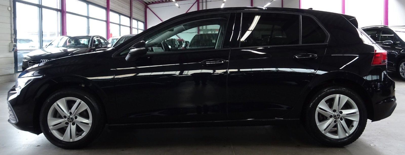 Volkswagen GOLF 8 2.0 TDI Life*ACC*PLA*SHA*LED*FLA*SH* foto 2