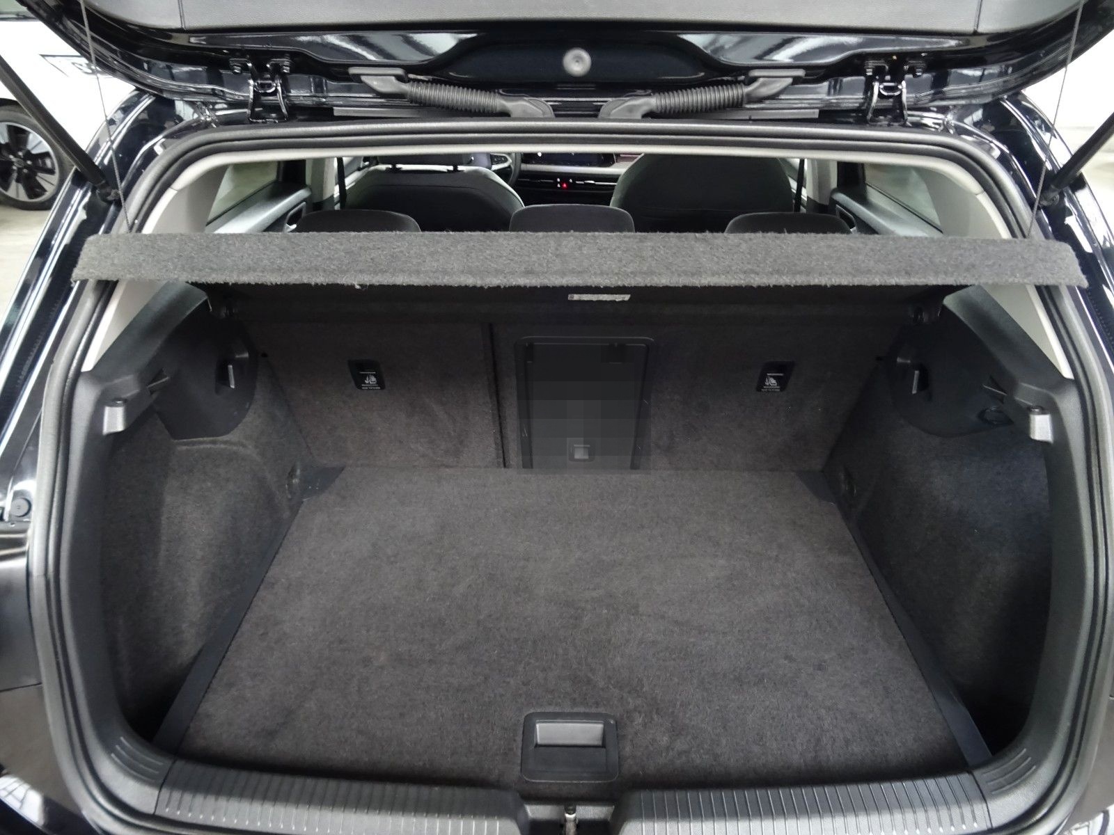 Volkswagen GOLF 8 2.0 TDI Life*ACC*PLA*SHA*LED*FLA*SH* foto 12